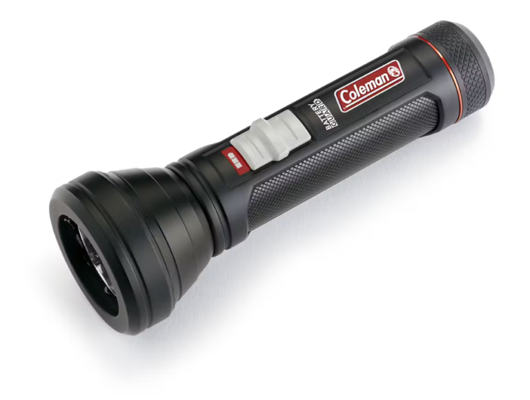 BatteryGuard™ 300M Flashlight